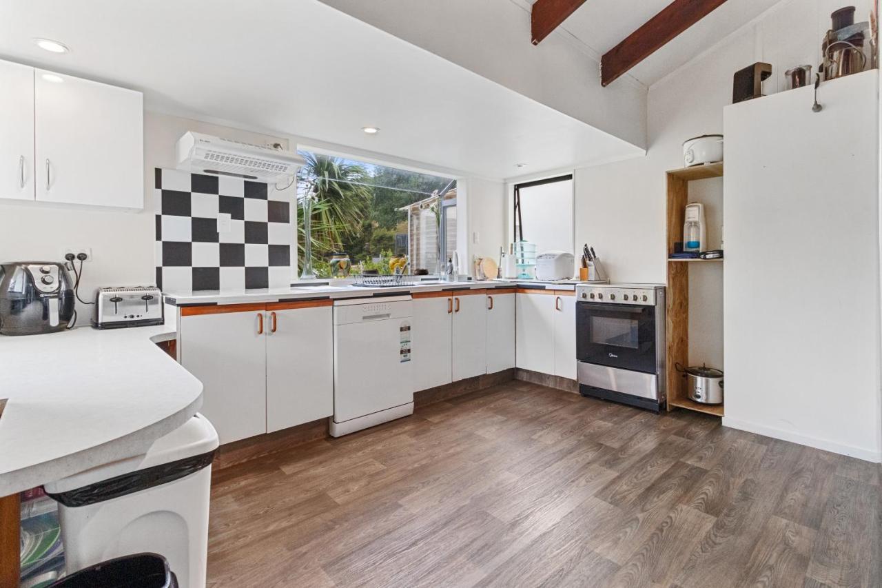 Riverside Accommodation Karangahake 外观 照片