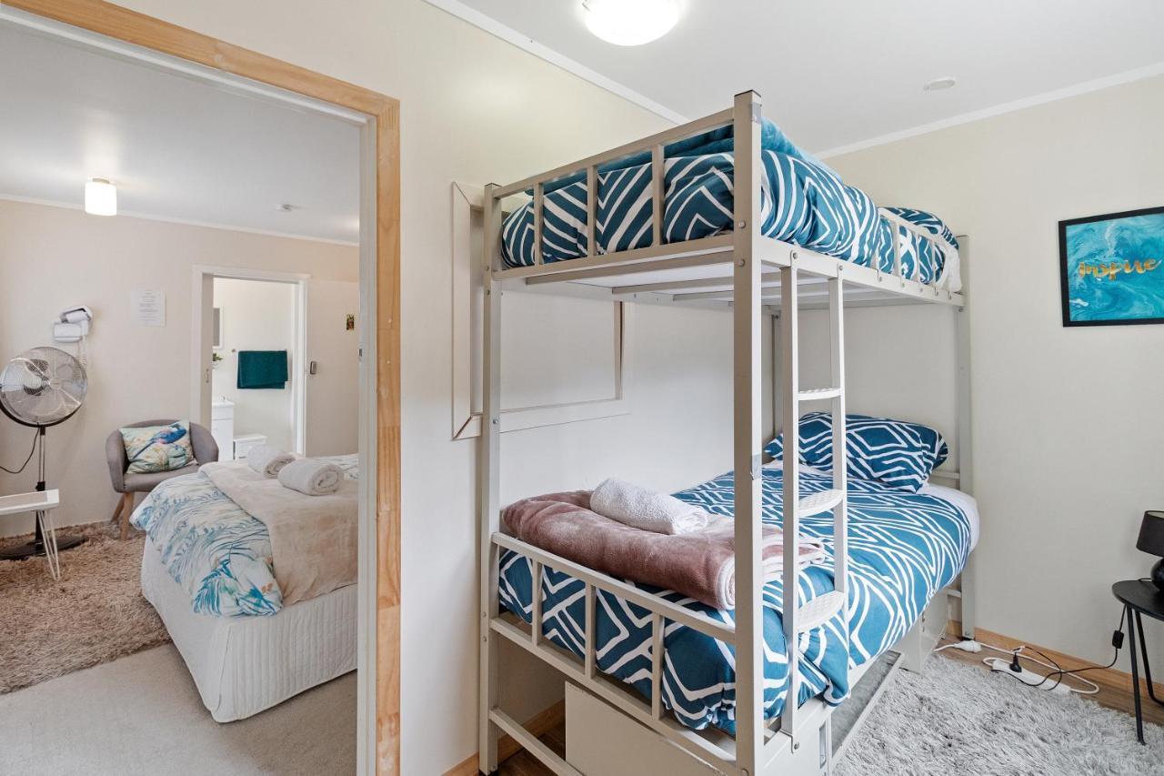 Riverside Accommodation Karangahake 外观 照片
