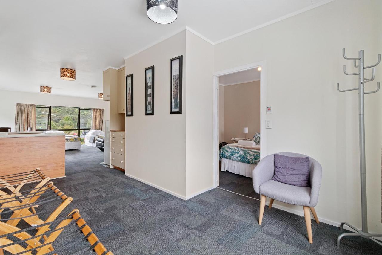 Riverside Accommodation Karangahake 外观 照片