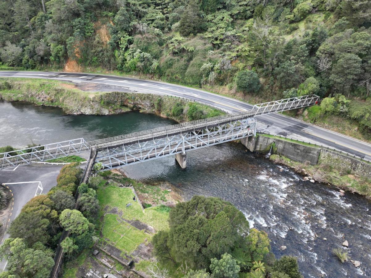 Riverside Accommodation Karangahake 外观 照片