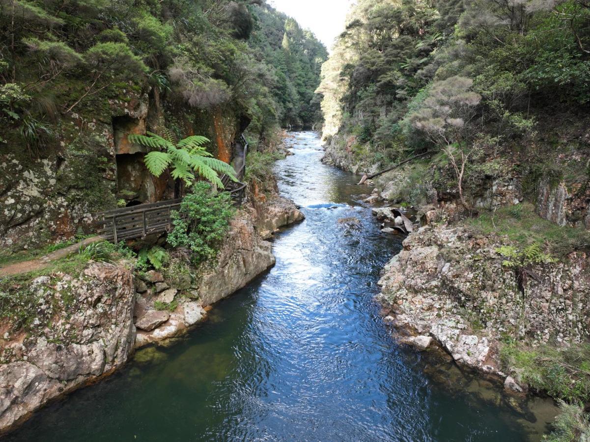 Riverside Accommodation Karangahake 外观 照片
