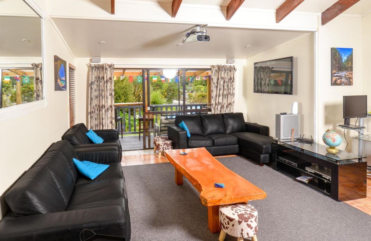 Riverside Accommodation Karangahake 外观 照片